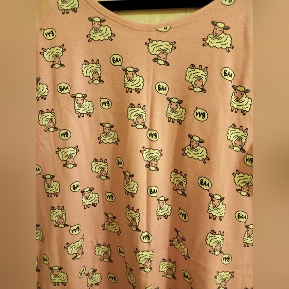 Pink cotton nightdress size M, new - Picture 2 of 4